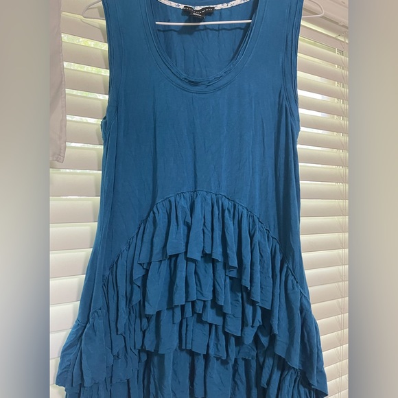 Ruffle top - Picture 3 of 3